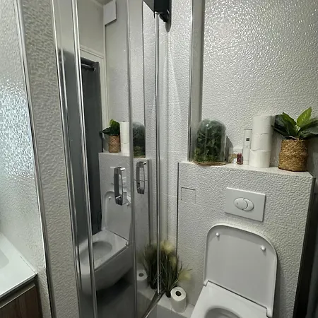 Apartment Apparemment Au Bord De Paris Levallois-Perret